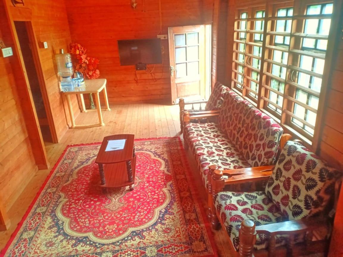 Joy Eco Woodhouse - 5 Bhk House (Adults Only) Villa Ooty Buitenkant foto